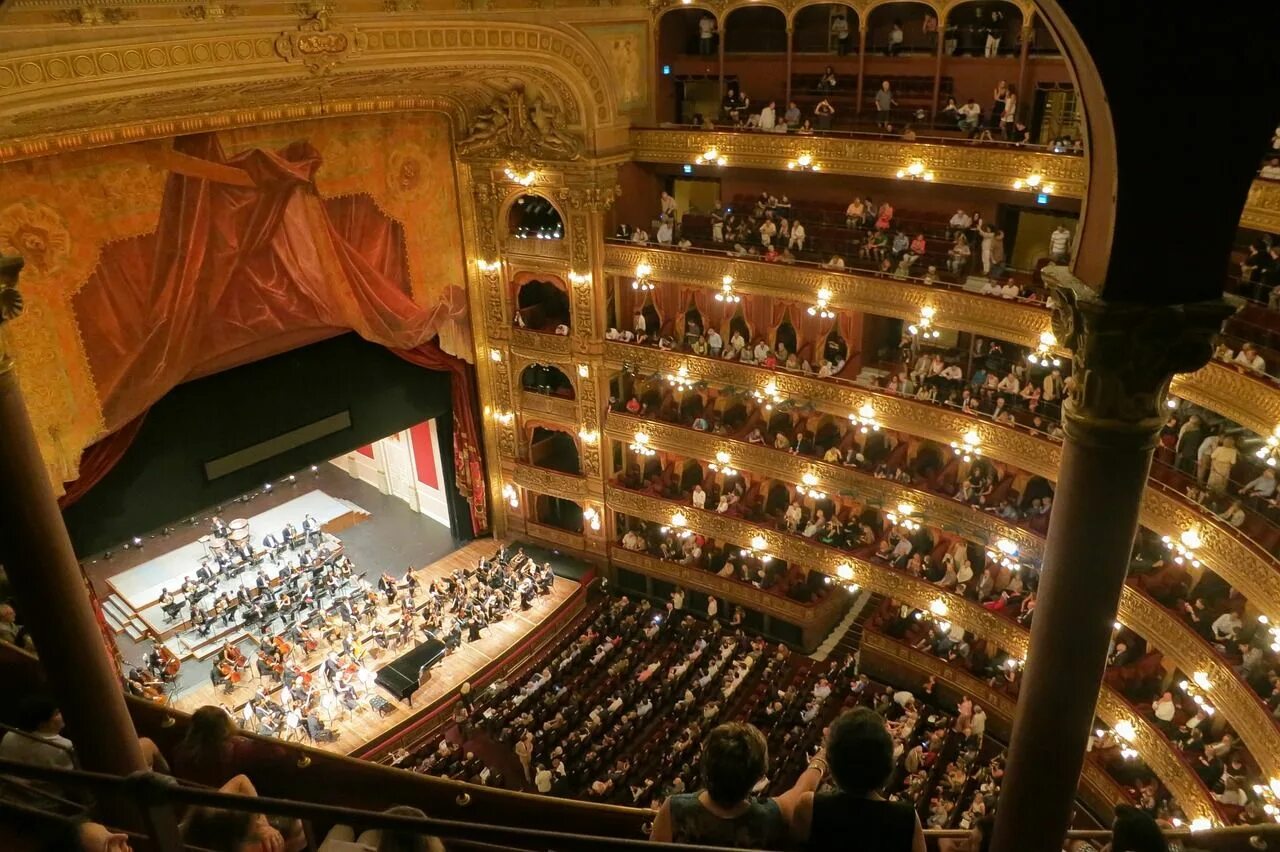 Театр колон в Буэнос-Айресе. Ла скала Мейер. Венская опера занавес.