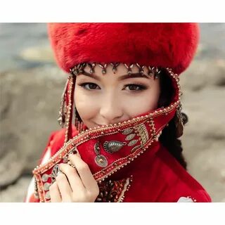 Семіз еркектер мен жас шлюха порно