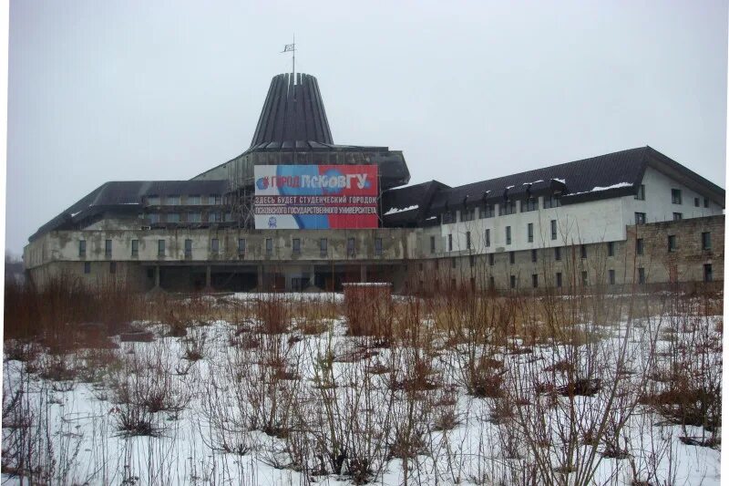 Военный городок псков. Псков городок. Подрядчик соц городка псков. Новый социальный городок. Социальный городок.