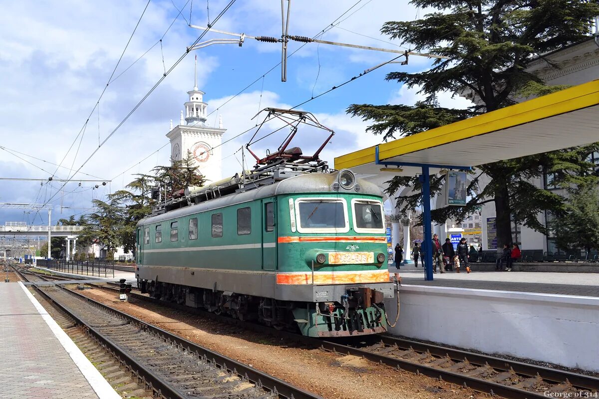 кжд крымская железная дорога. железнодорожный вокзал симферополь, симферополь. симферопольский железнодорожный вокзал. железная дорога симферополь. железная дорога симферополь вокзал.