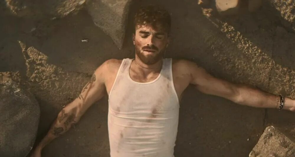 The chainsmokers addicted. Эндрю таггарт. дрю таггарт музыкант. the chainsmokers американский дуэт. the chainsmokers riptide.