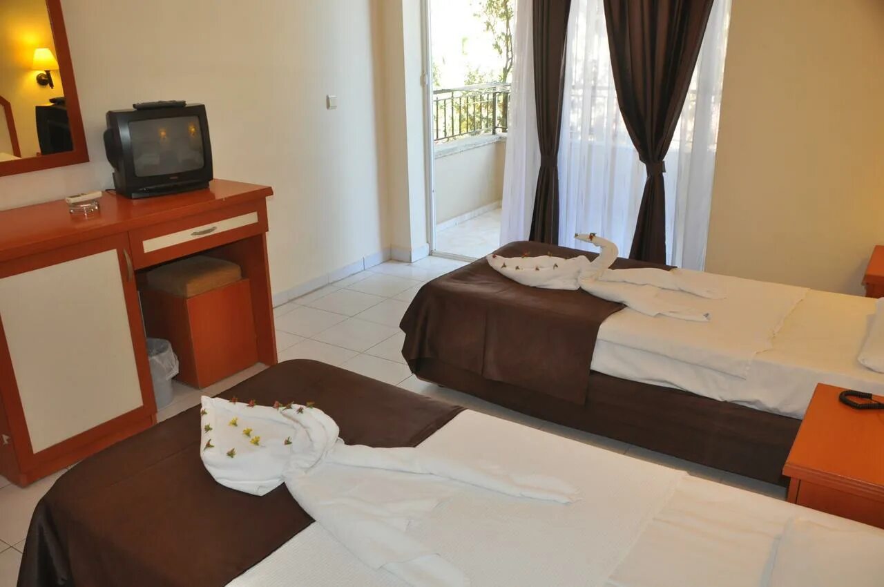 Pigale family club hotel 3 кушадасы. Pigale beach resort 3 кушадасы. Pigale beach resort 3. Pigale beach кушадасы, турция. Pigale family club 3.