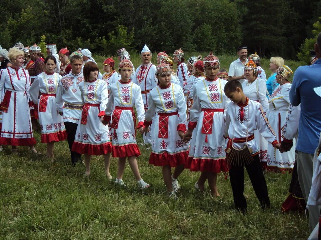 Народная культура и традиции чувашского народа. Народ чувашии. Чувашские алгаши. Чуваш нации радио. Культура народа чувашии.