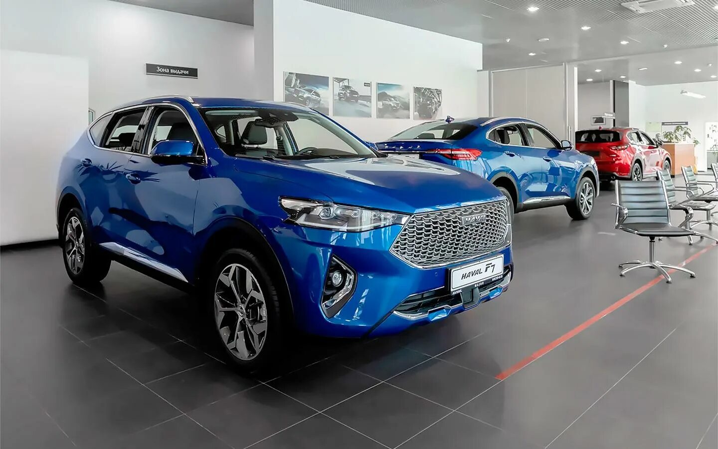 Мажор ниссан. 47 й км мкад major. Haval мэйджор. Haval мэйджор. Haval h6 в автосалоне.