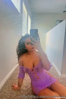 trishbabe Nude OnlyFans Leaks.