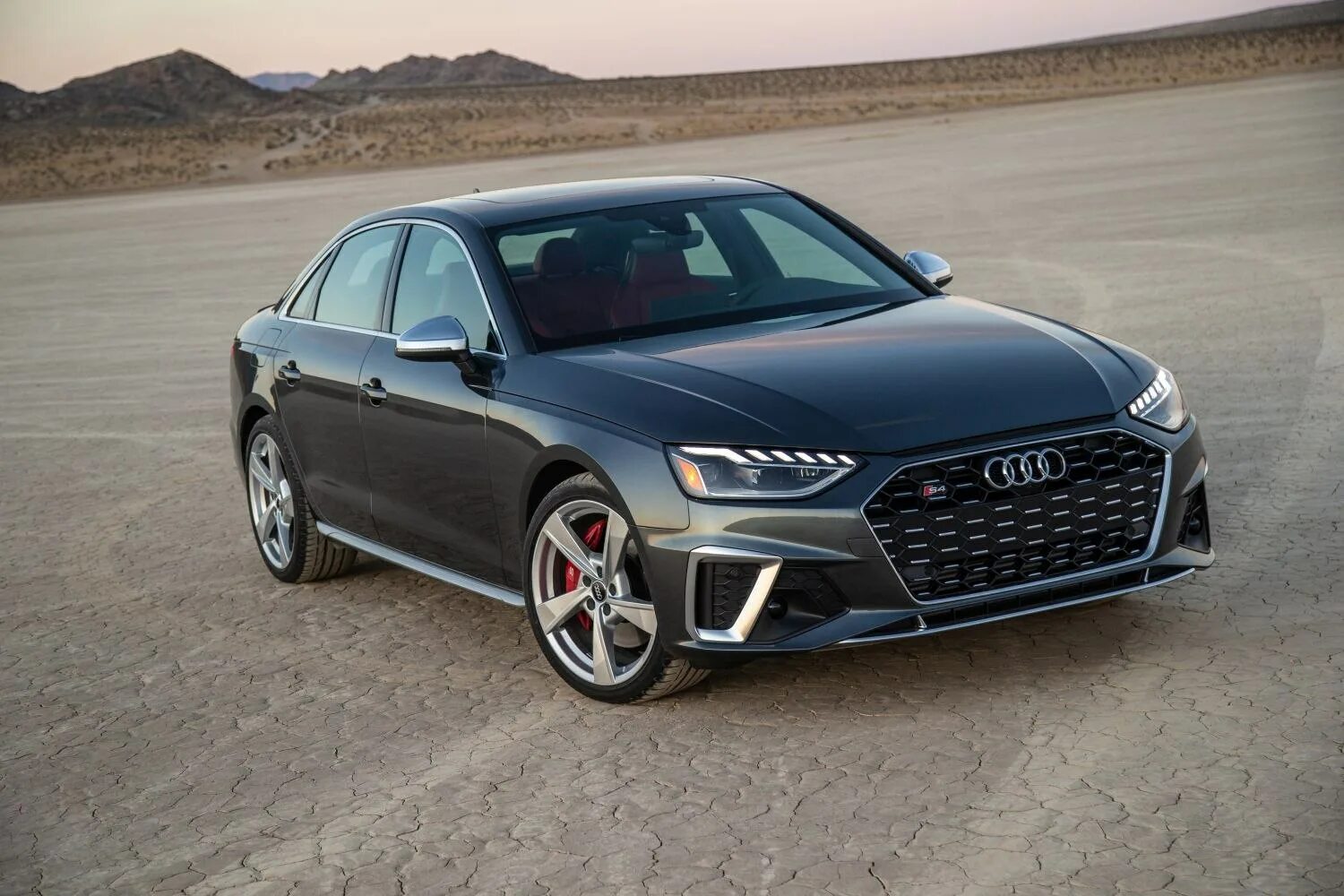 Ауди 2020 купить. Audi s4 sedan 2020. Ауди s4 2020. Ауди s4 2020 седан. Audi s4 b9 2020.