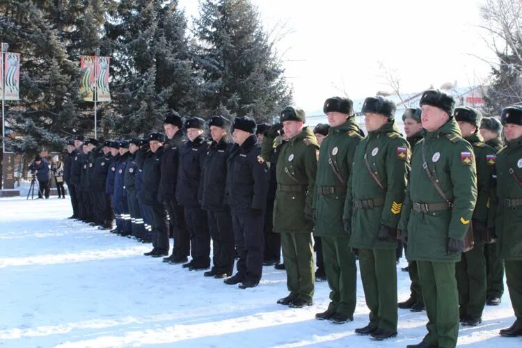 Гарнизонная служба это. Гарнизонный наряд. Гарнизонная служба. Гарнизонный караул. Гарнизонный патруль.