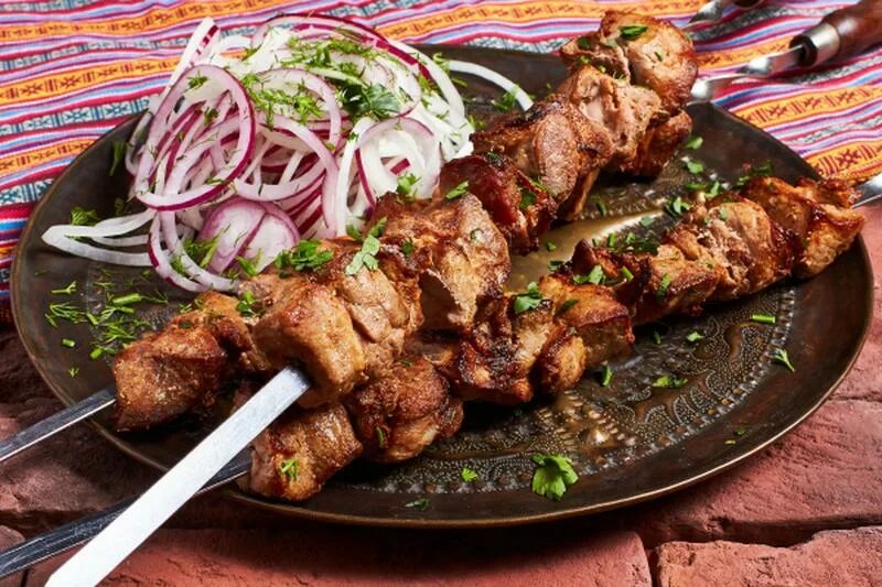Шашлык мцвади. Мцвади хоровац. Шашлык из свинины. Армянский шашлык из свинины. Грузинский шашлык из свинины.