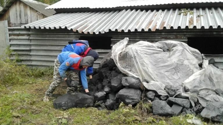 Погода на день мыски кемеровская область. Волонтёры Мыски. Шодрово Кемеровская область. Мыски Шодрово. Мыски скидаю уголь.