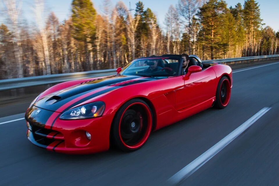 Бит в стиле вайпер. Dodge viper drive2. сила машины. додж вайпер в улан-удэ. 800 лошадей тачка.