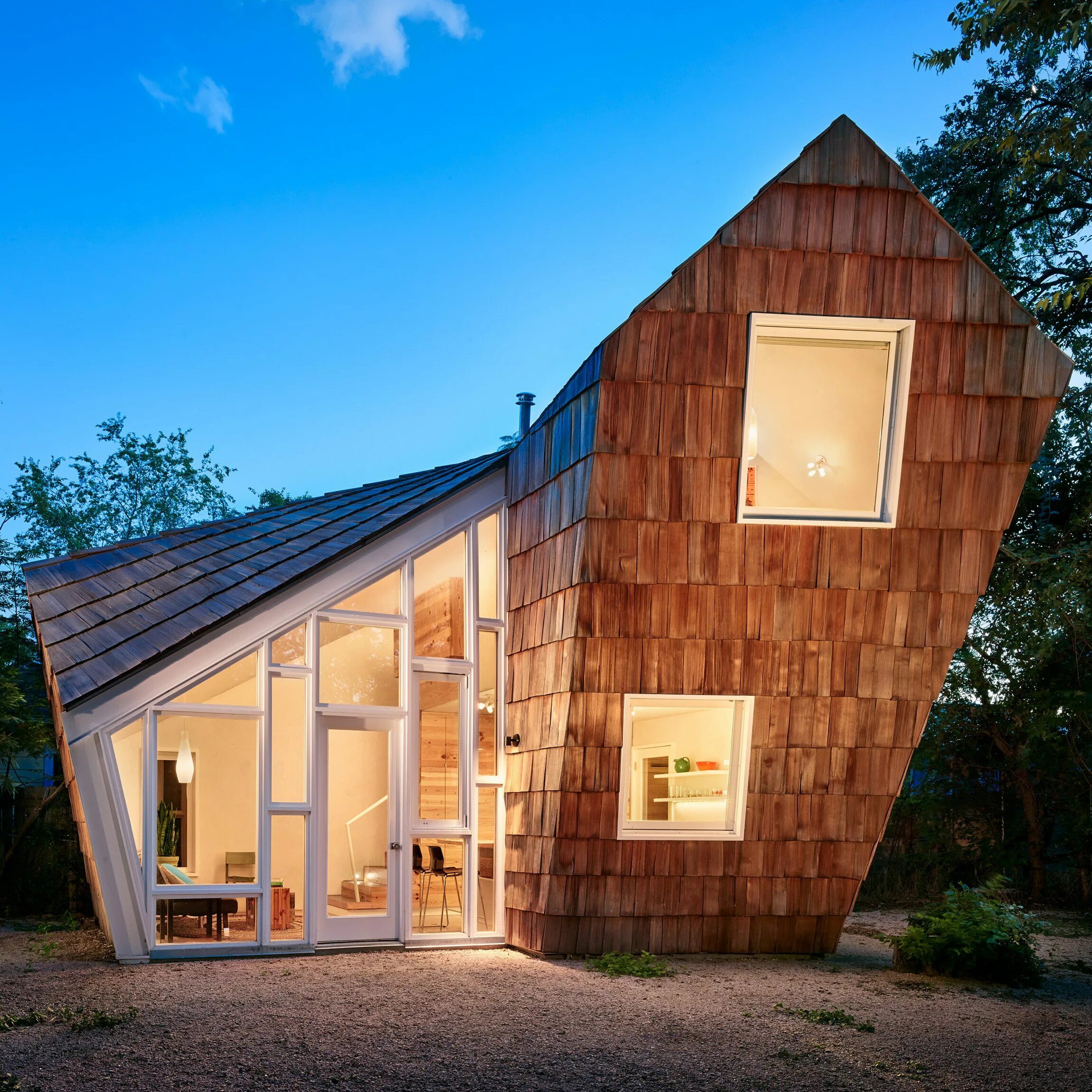 Жилой экодом в монпелье, франция. Стиль деконструктивизм в архитектуре. Креативный дом. Дом оригинальный дизайн. Альпы.