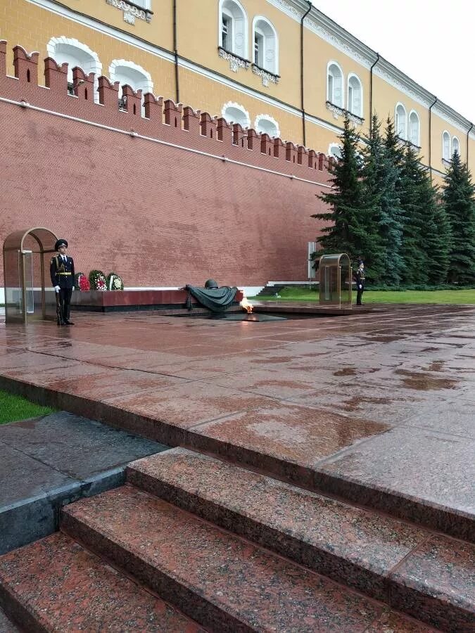 Мемориалы Вечного огня: истории подвигов героев войны и тыла