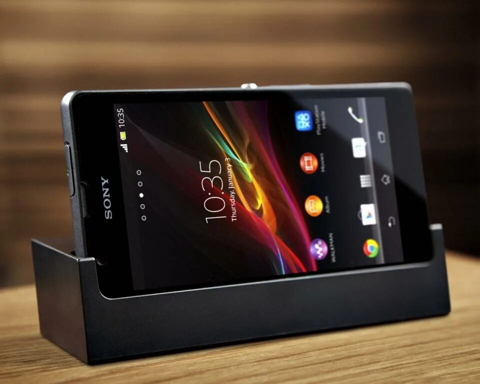 Мобильный sony xperia. Sony Xperia ZR. Sony ZR 2. Sony ZR 6500. Сони иксперия 2 экрана.