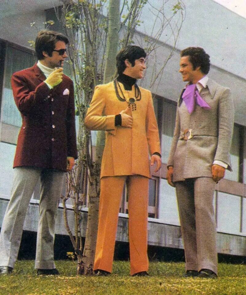Мужчины 70 х годов. Мужская мода 1970-х годов в Англии. 70е годы мода мужская Англия. Мужская мода в СССР В 1970-Х. Мужская мода 70е.