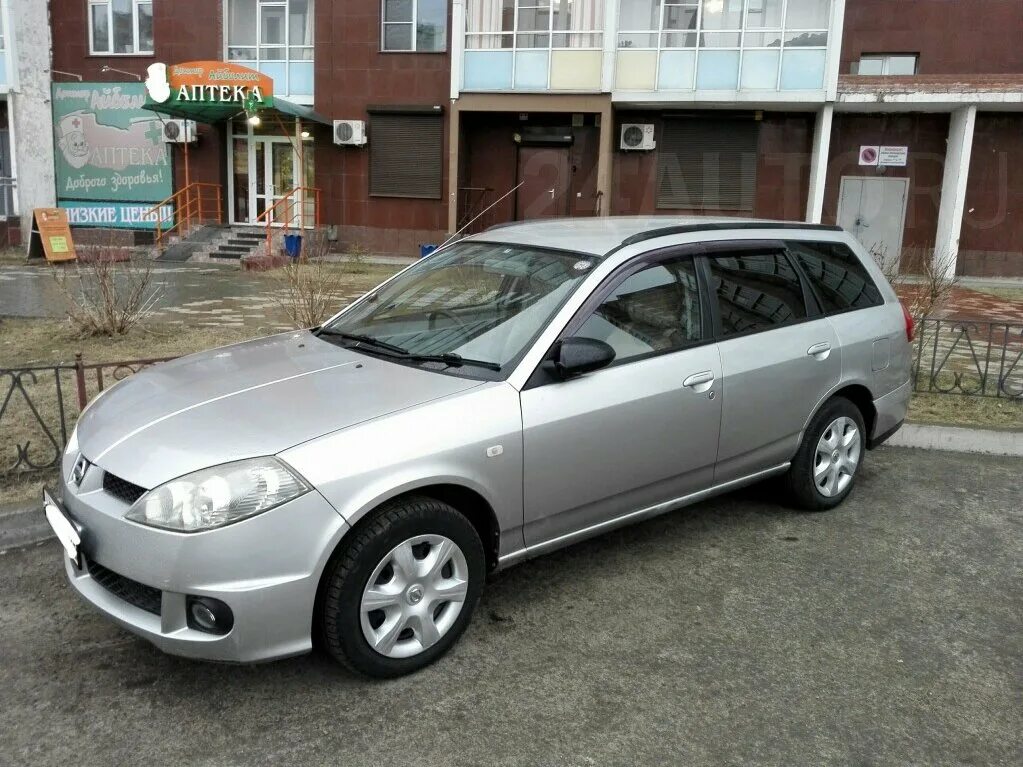 5 литра 106 л отзывы. Nissan wingroad 2004 год. ниссан вингроад 2004 серебристый. ниссан вингроад 2004. ниссан вингроуд 2004.