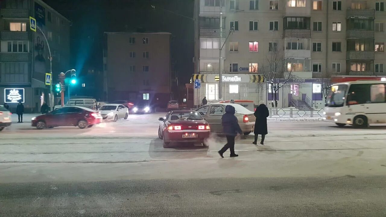 Аварии в кемерова за 2019г. Дтп в кемерово сегодня утром. Дтп кемерово за 9 декабря. Авария на кузнецком мосту кемерово сегодня. Происшествия кемерово вчера.