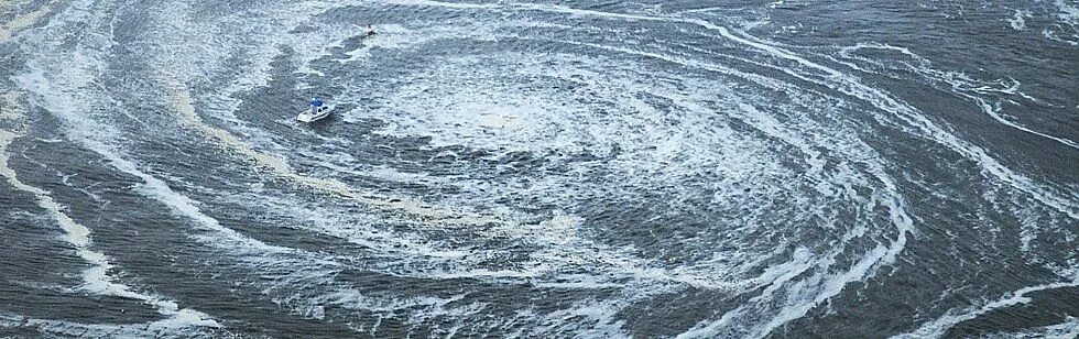 Морские волны возникающие при землетрясениях