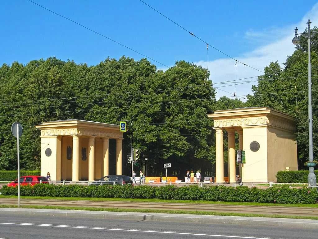 Парк победы питер. Московский парк Победы Санкт-Петербург. Московский парк Победы Питер. Парк Победы на Московском проспекте в Санкт-Петербурге. Парк на парке Победы СПБ.