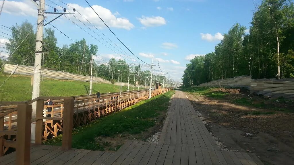 Видео салтыковки. Станция салтыковка московская область. Салтыковка ирина. Дерты в салтыковке. Видео салтыковки.
