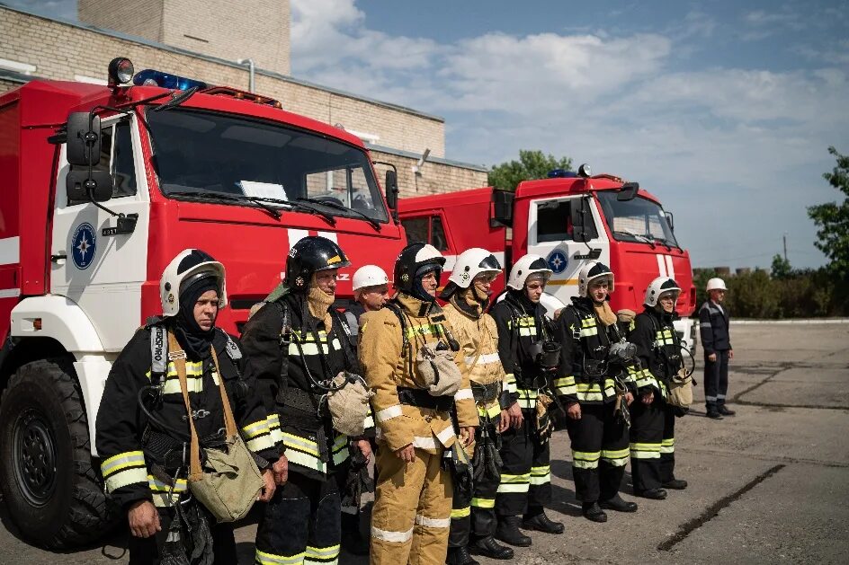 Спасательных служб москвы. Аварийно-спасательная служба. Спасательные службы. Поисково-спасательные и аварийно-спасательные формирования. Аварийно-спасательные формирования МЧС России.