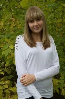 Девушка юла