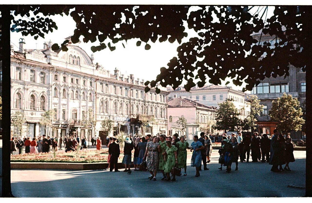 Город Горький улица Советская 1950-е. Город Горький Нижний Новгород. Площадь Горького, 1950-е Нижний Новгород. Семён Фридлянд город Горький 1950.