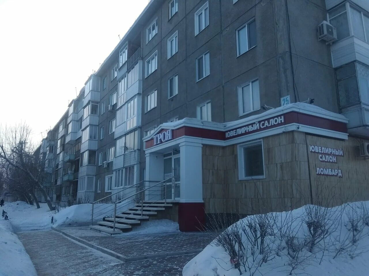 ул декабристов 25