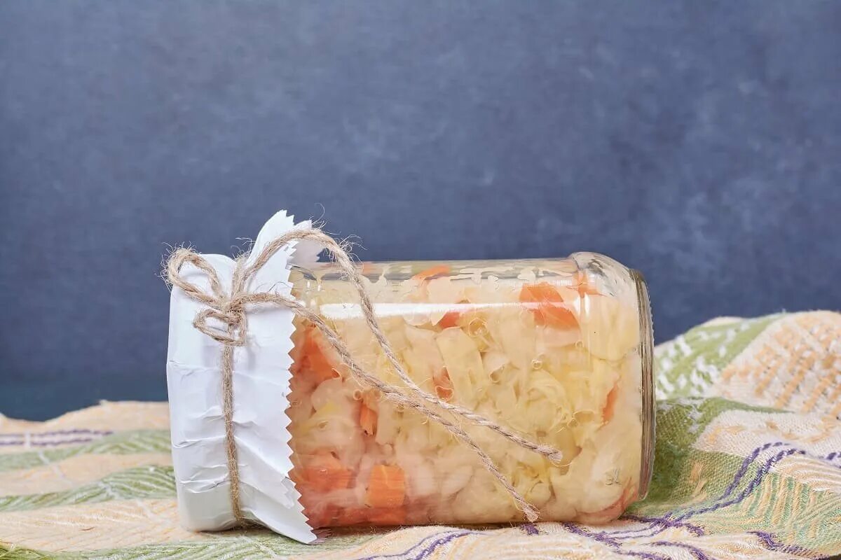 Почему капуста сопливая при квашении. Капуста квашеная. квашенные продукты. заквашенные продукты.