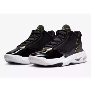 Nike jordan max aura 4