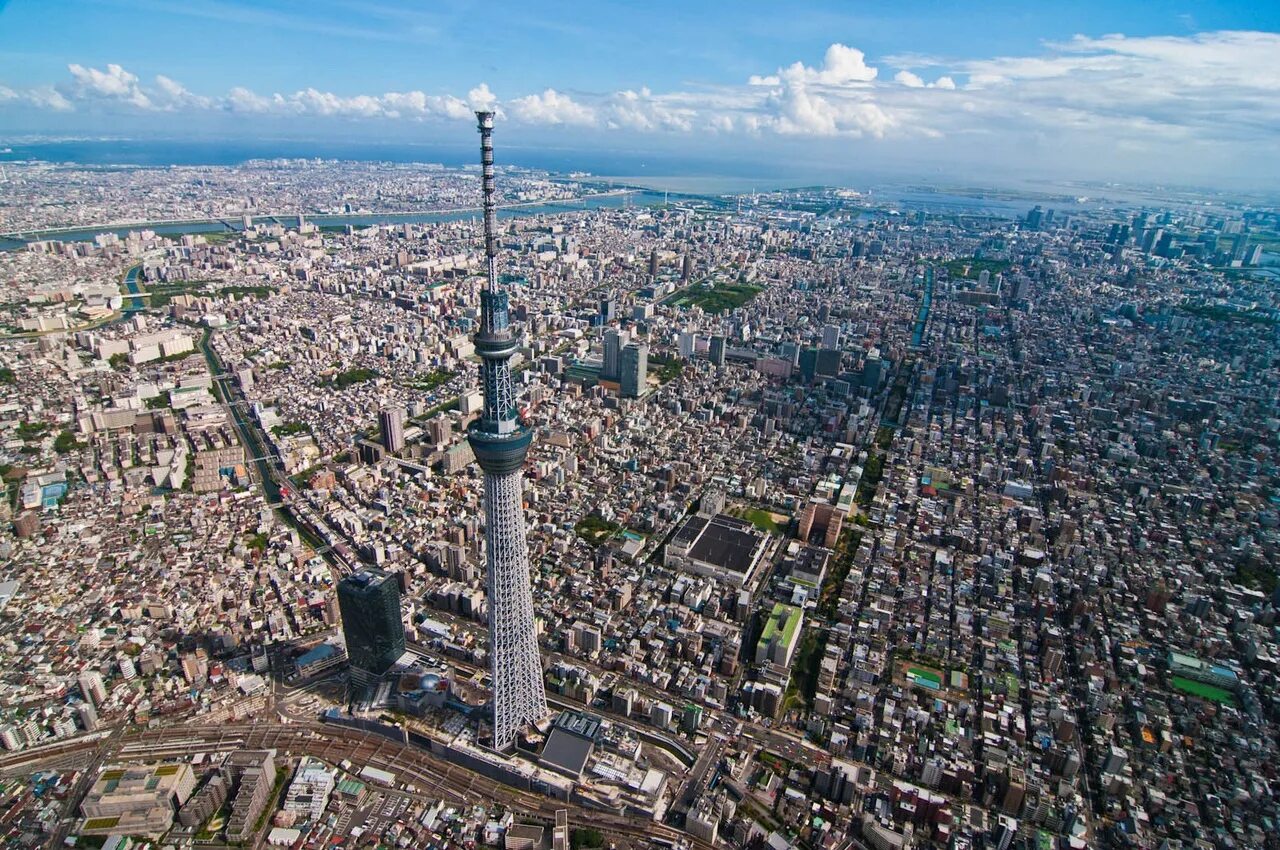 Самый большой округ в мире. Телебашня небесное дерево в Токио. Tokyo Skytree в Токио. Небесное дерево (Tokyo Skytree). Япония, Токио. Телебашня Tokyo Sky Tree, Япония.