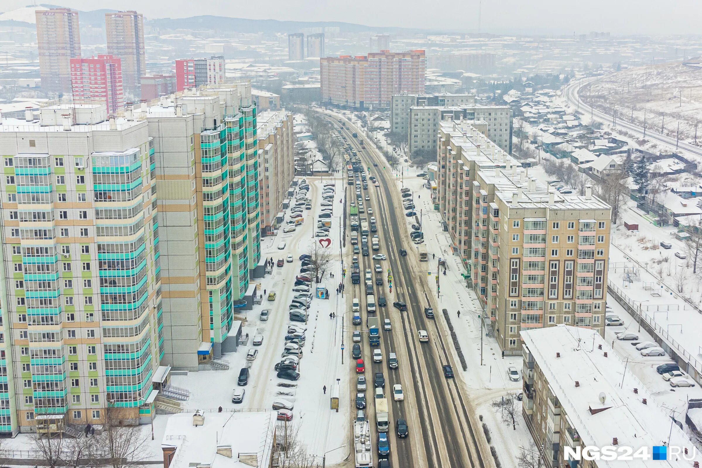 Калинина Красноярск. Садик на Калинина Красноярск. Новая школа на Калинина в Красноярске фото. История улицы Калинина Красноярск.