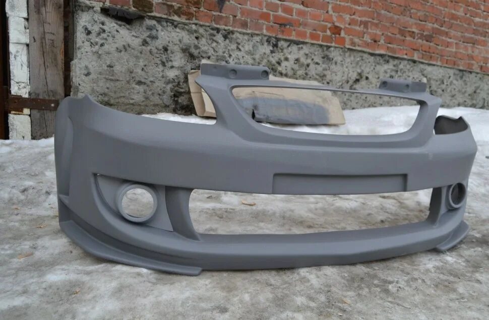 Бампер передний черный на красной getz. Getz бампер без отверстий oem. Бампер гетц. Oem бампер передний hyundai getz 2005-2011, под птф, с решеткой. Бампер на hyundai getz.