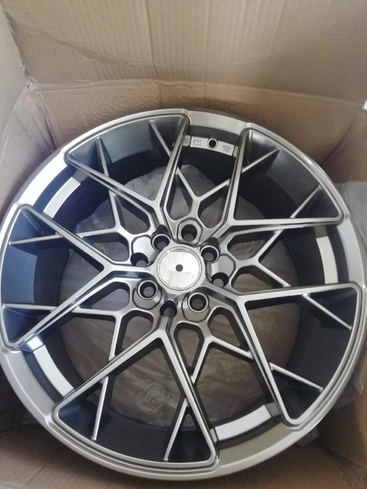 Диски ff10 r17. Hre ff10 r17. диски hre ff10. диски hre ff10 r17. hre ff10 r20.