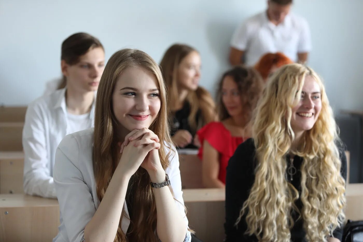 колледжи факультет журналистики. абитуриенты театральных вузов. колледжи факультет журналистики. спбгу международная журналистика. журфак мгу студенты.