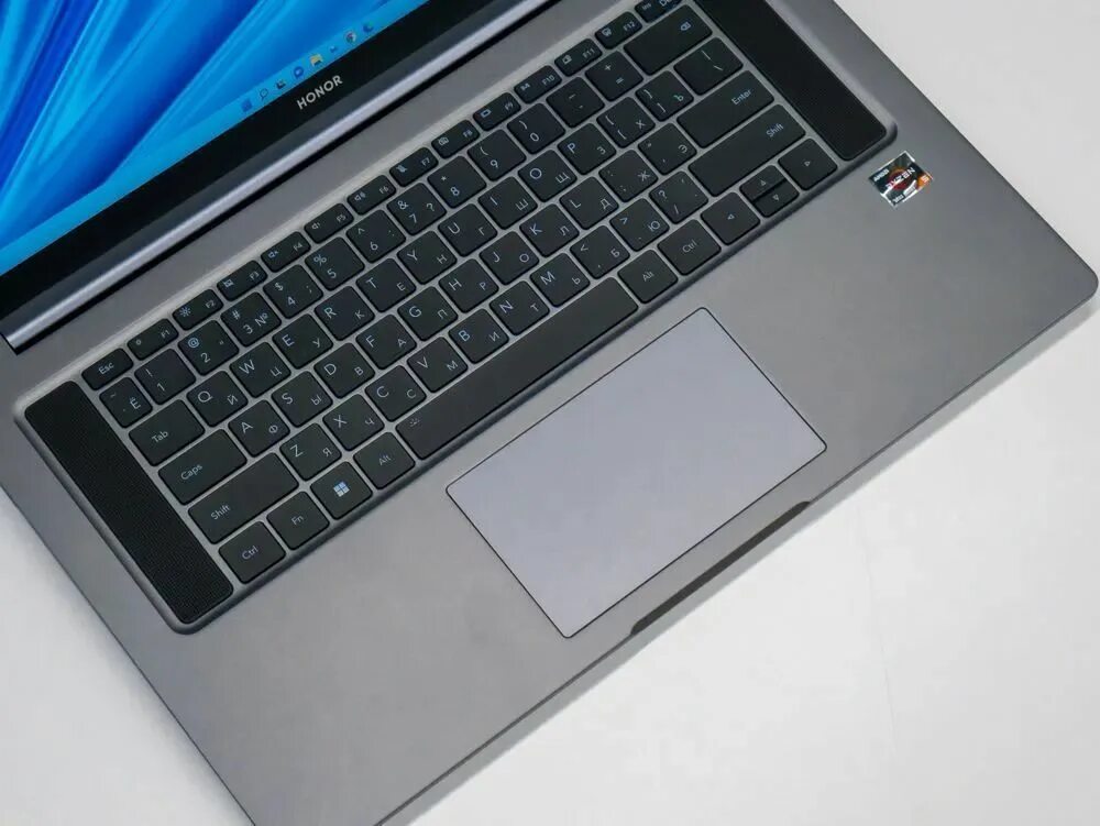 Honor magicbook x 16 pro amd. Honor MAGICBOOK 16 HYM-w56. Ноутбук Honor MAGICBOOK 16. Ноутбук Honor MAGICBOOK 16 r5/16/512 Grey (HYM-w56). HYM-w56.