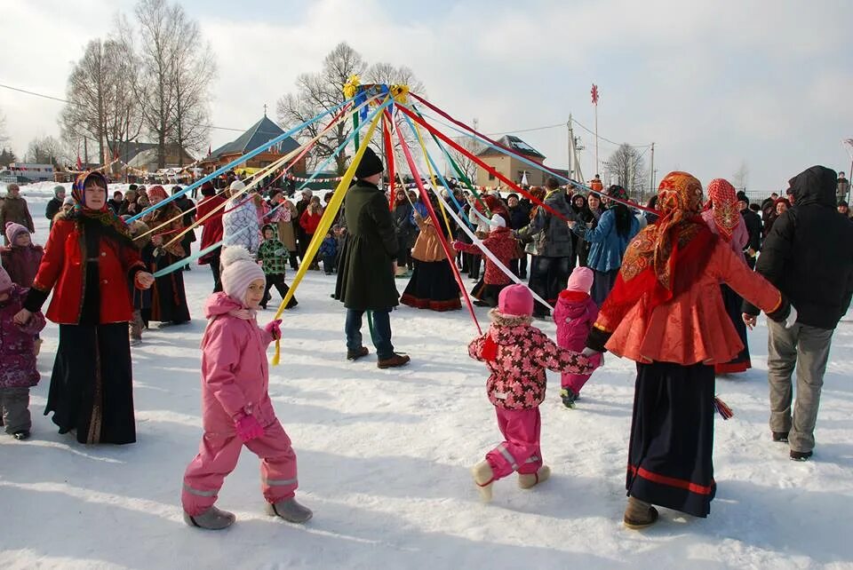 карнавал масленица. сожжение чучела на масленицу 2022. масленица в солнечногорске. масленица в солнечногорске 2024 фото. спортивные состязания на масленицу.