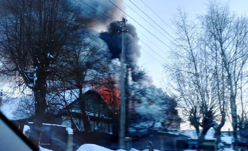 Чп кострома. Пожар в Костроме сейчас. Кострома ЧП пожары. Пожар на центральной улице Кострома. Кострома 04.02.2021 пожар.