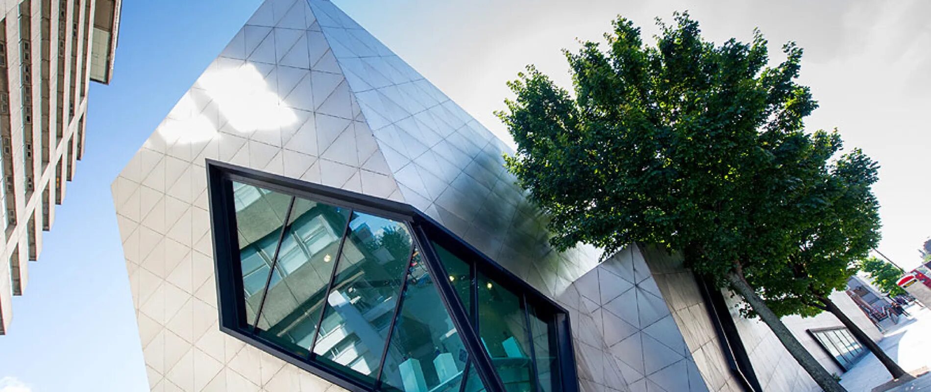 Соболев сергей андреевич мгу. Лондонский университет метрополитен (london metropolitan university). Центр аспирантуры. Экономика аспирантура. Центр аспирантуры.