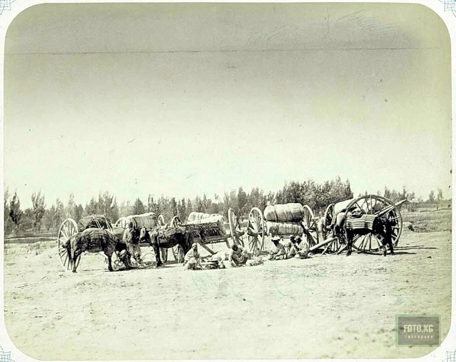 Переселенцы 19 век. Крестьяне переселенцы Сибирь 19 век. 1870-Е Г переселение крестьян в Сибирь. Обозы переселенцев 19 век. Купеческие караваны