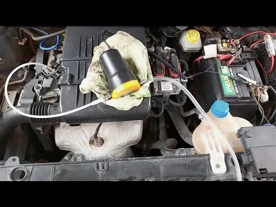 Как заменить масло через щуп Три способа откачки масла из двигателя VOLKSWAGEN POLO седан. Затянувшийся экспе