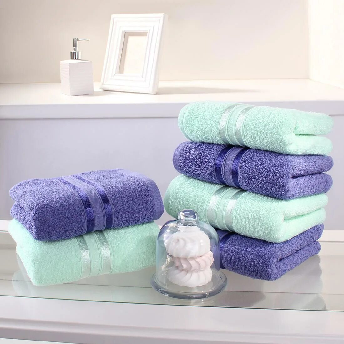 Полотенца Harmonika. Сиреневое полотенце. Полотенца в ванной. Набор полотенец для ванной. Озон полотенца для ванны