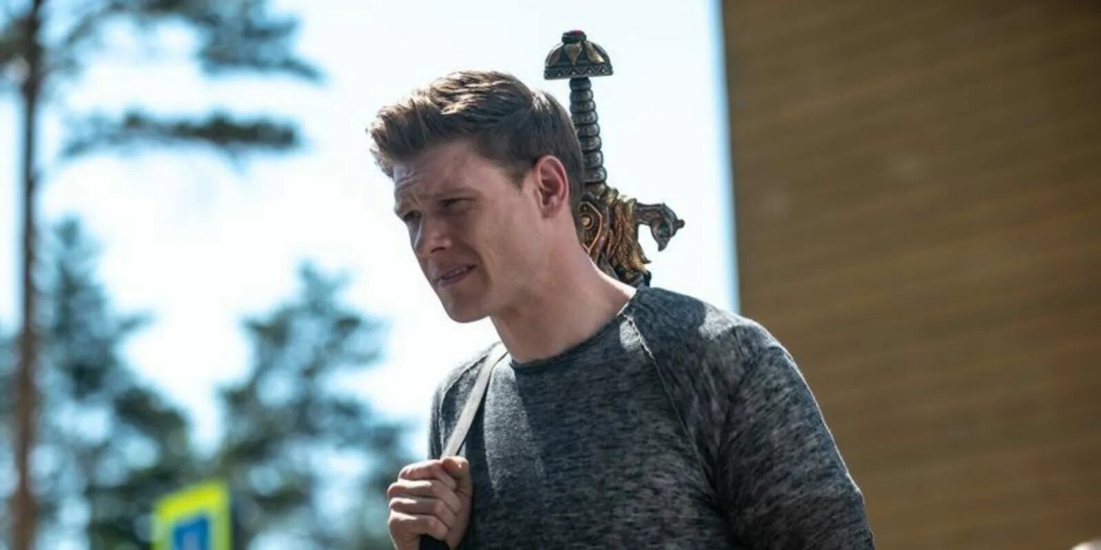 кино последний бога ыр и корень зла. русские богатыри в кино. фильм последний богатырь корень зла. хороший богатырь.