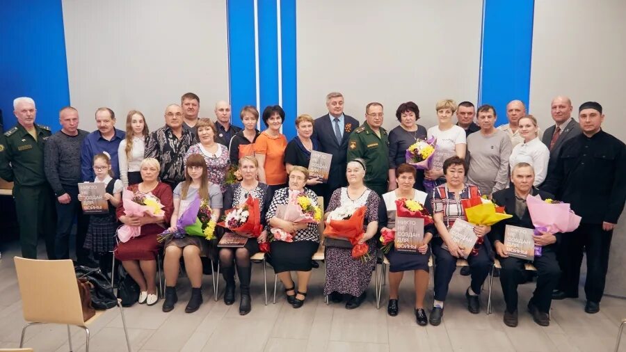 Сделано в лесосибирске. Сделано в лесосибирске. Значки из фанеры. Чп лесосибирск. Администрация города лесосибирска.