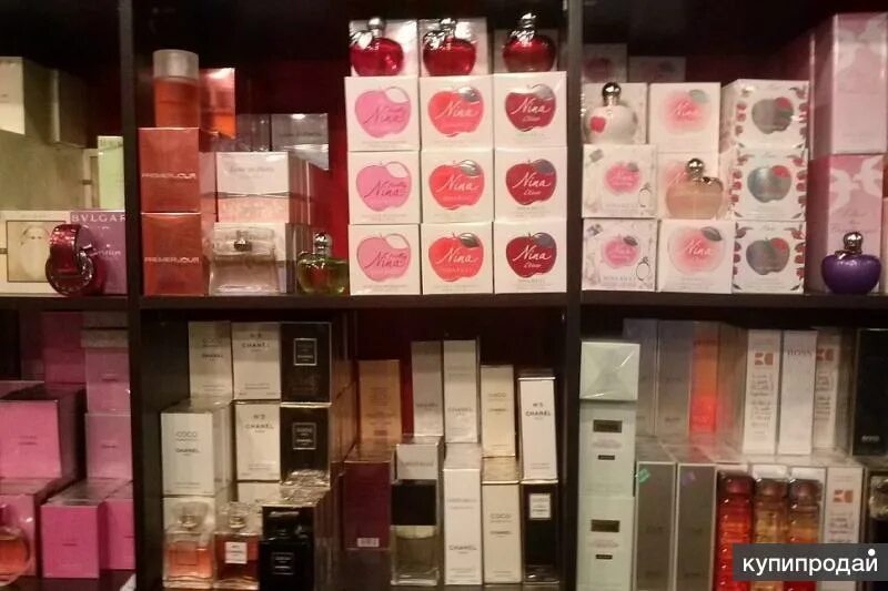 духи оптом москва. оптовый склад духов. оптовики духов зелинского. парфюм fontela planet. склад парфюмерии.