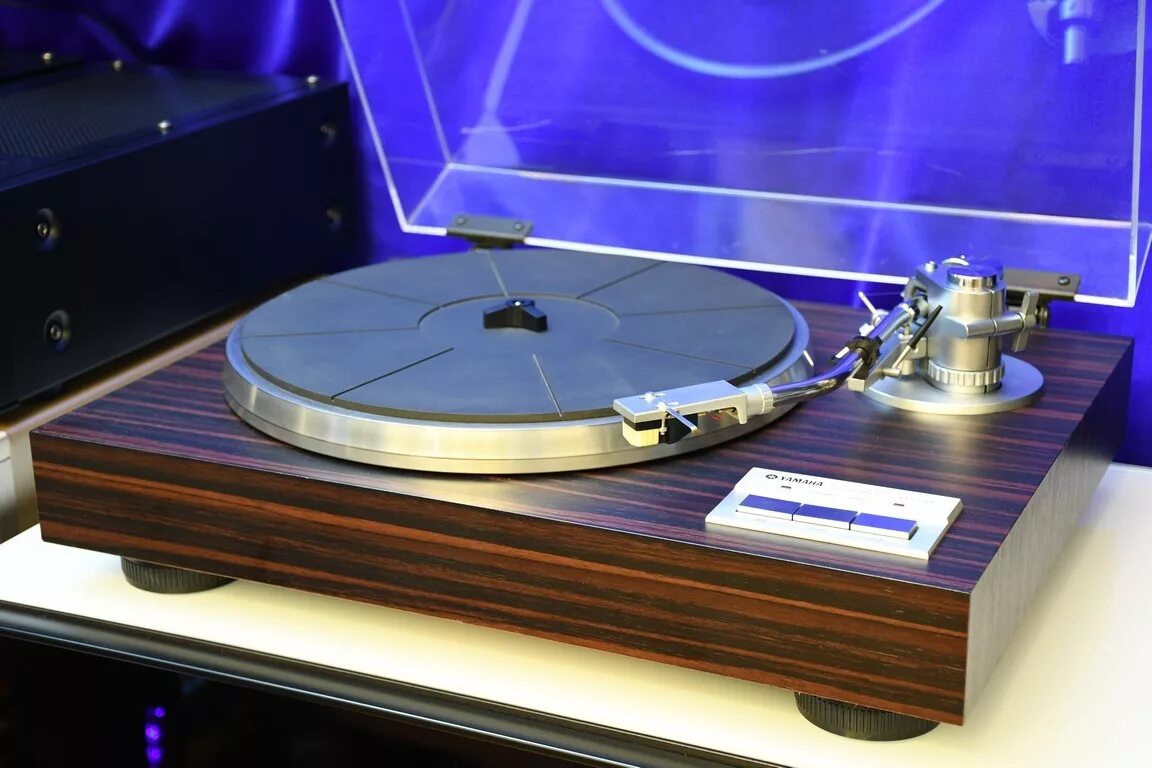 вега 106 стерео. проигрыватель винила pioneer pl-1200a. крышка для проигрывателей винила reloop dust cover (rp-1000/ 2000/ 4000) в спб купить. вега 206 проигрыватель винила. вега 110 эп с усилителем.