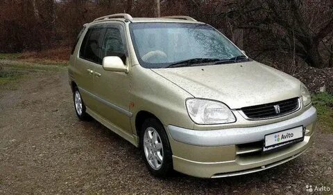Тойота раум 2002