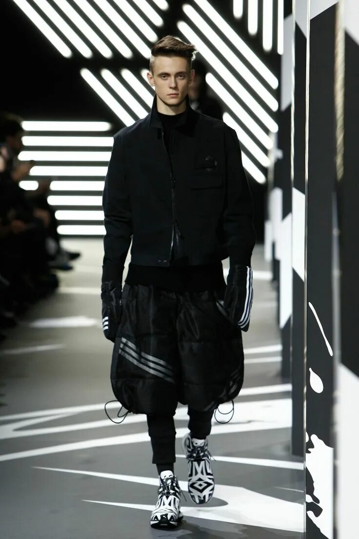 Y3 adidas yohji yamamoto. Хакори y-3. Адидас y 3 yamamoto. Y 3 man. Adidas y-3 qasa high.