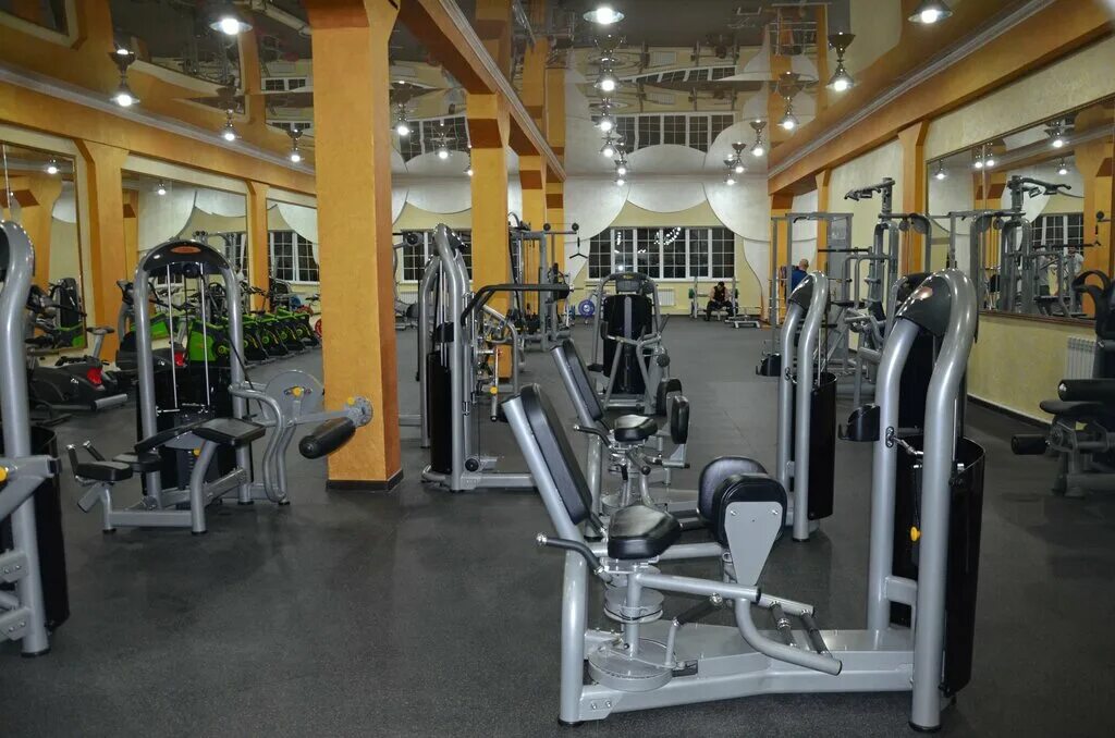 Ferrum тренажерный зал минводы. Спортивный зал. Феррум спортзал минеральные воды. Ferrum зал минеральные воды. Прометей минеральные воды тренажерный зал.