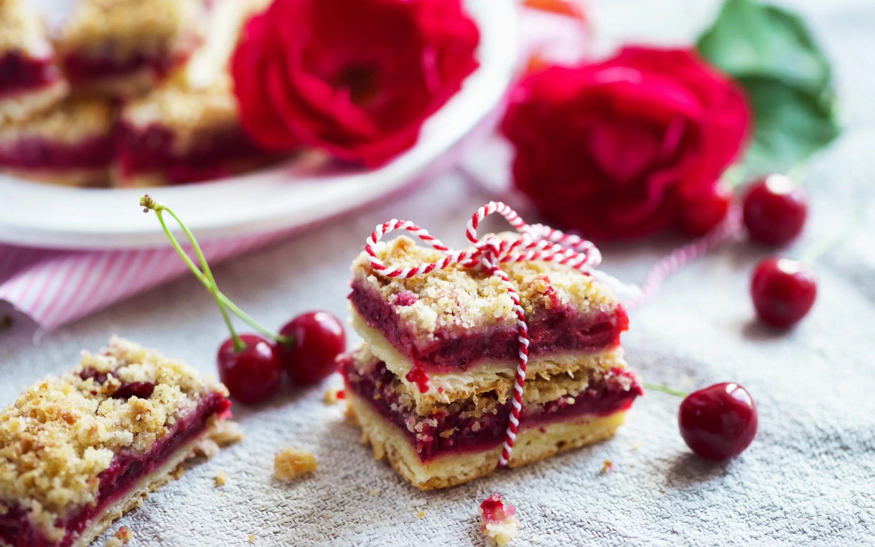 Sweet dessert. Красивые пирожные. Торт пирожное. Красивые тортики и пирожные. Торты пирожные пироги.