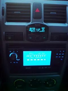 Часы на панель приоры